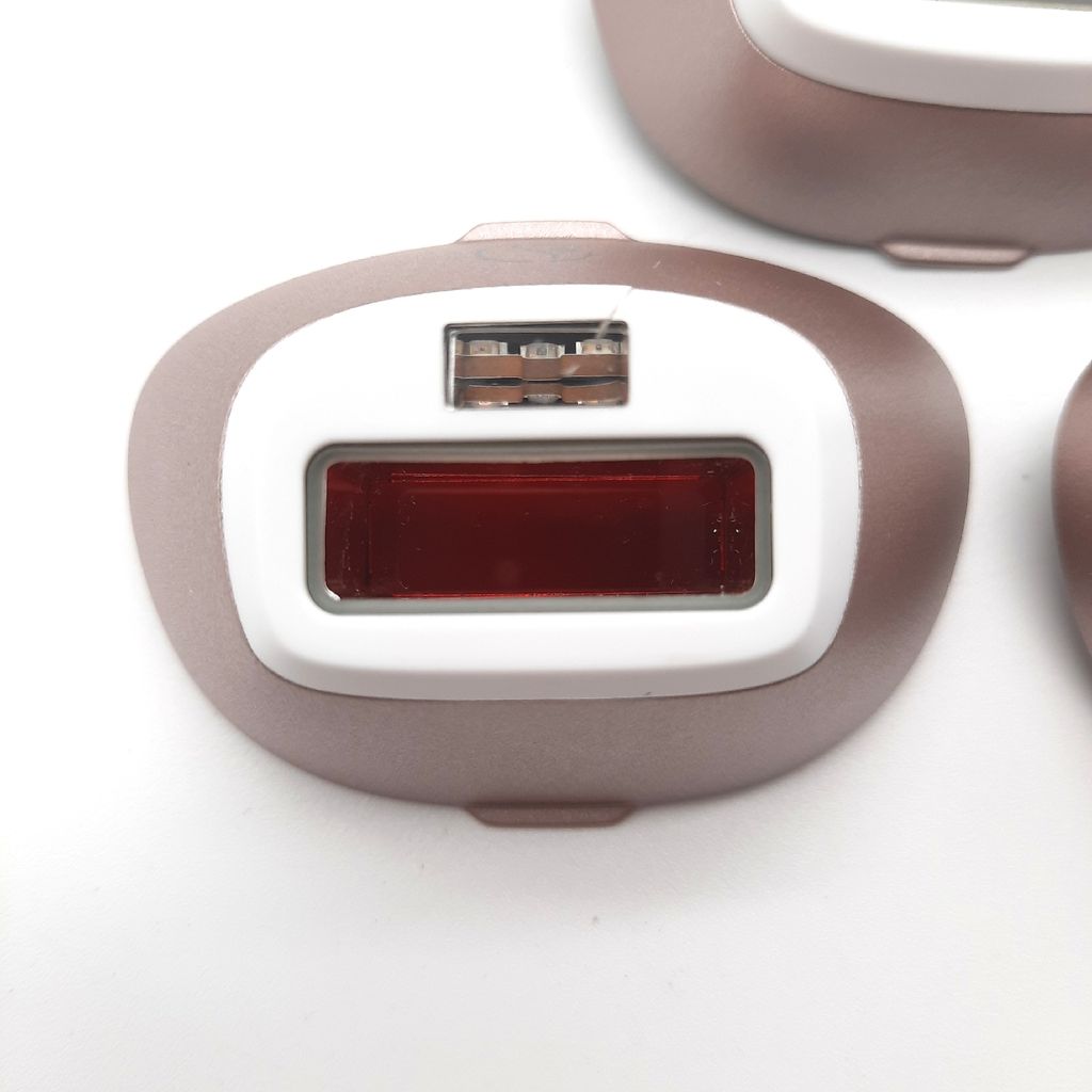 Philips Lumea IPL Haarentfernungsgerät 8000 Series -- EIN Produktbild 7