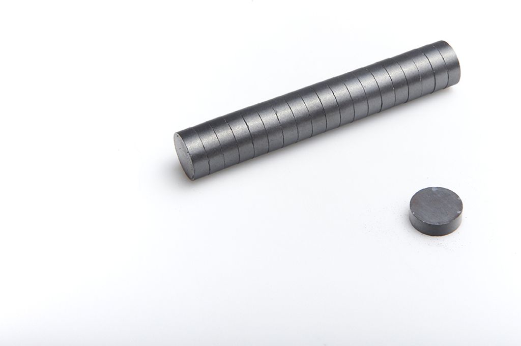Feritický válcový magnet 14 x 4,5 mm 10 kusů F30 Obrázek produktu 1