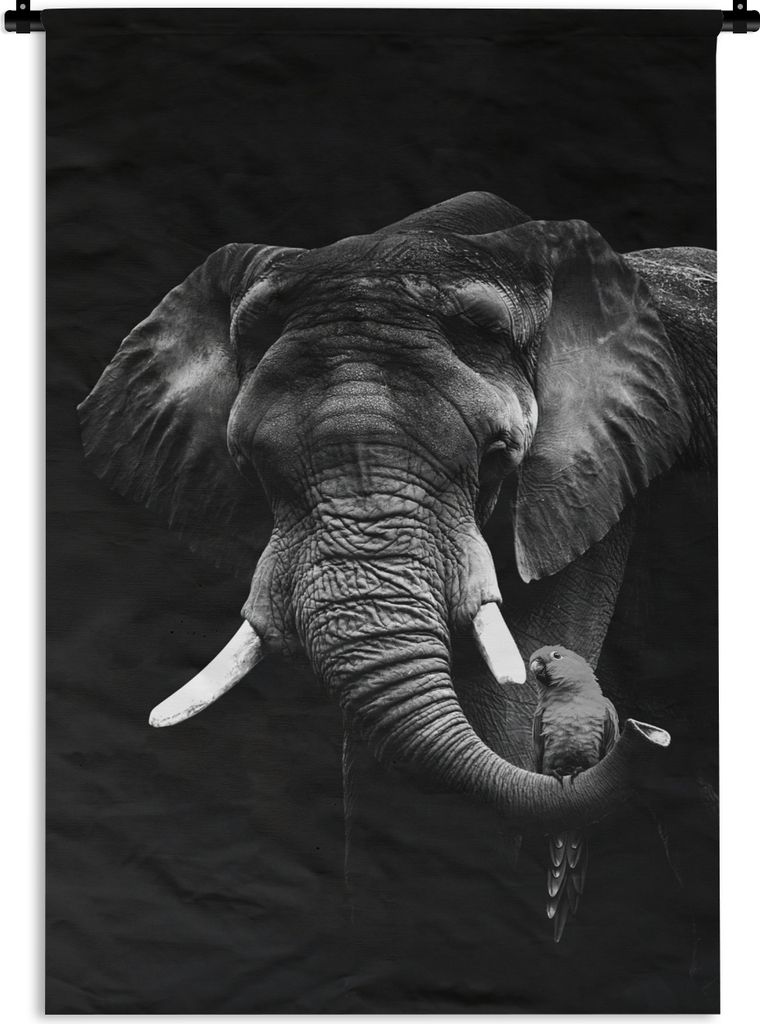 MuchoWow Wandteppich Wandbehang Elefant mit Papagei vor schwarzem Hintergrund - schwarz und weiß 60x90 cm Tapisserie Dekoration Wandtuch - Foto-...