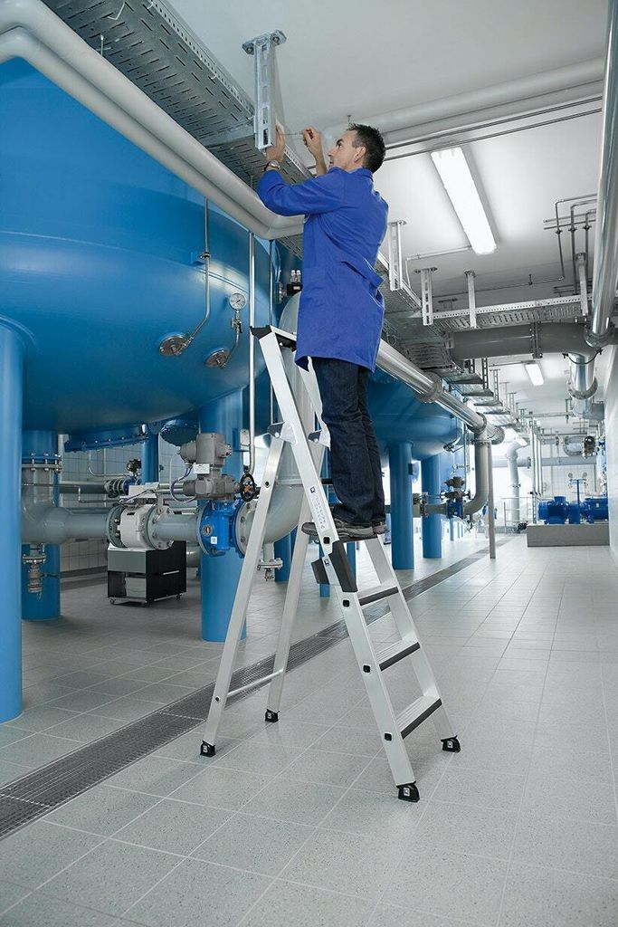 Günzburger Steigtechnik Stufen-Stehleiter einseitig begehbar mit clip-step relax 12 Stufen - 042112