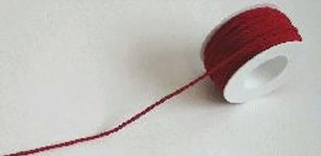 Cordon Satiné Rouge 3 mm Goldina, Bobine 25m Haute Qualité Tressée