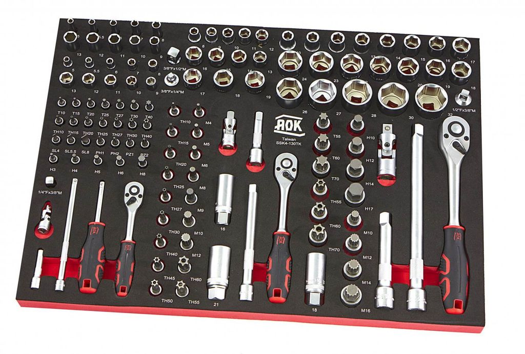 AOK Professional 130-teiliges Steckschlüssel-Set (1/4", 3/8", 1/2") mit Schaumstoffeinlage