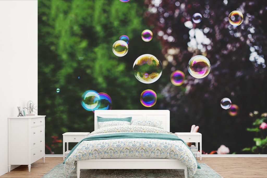 MuchoWow Fototapete für Wohnzimmer oder Schlafzimmer Wandtapete Vinyl Motivtapete Kinder versuchen, Seifenblasen zu fangen - 525x350 cm - Das Hi...