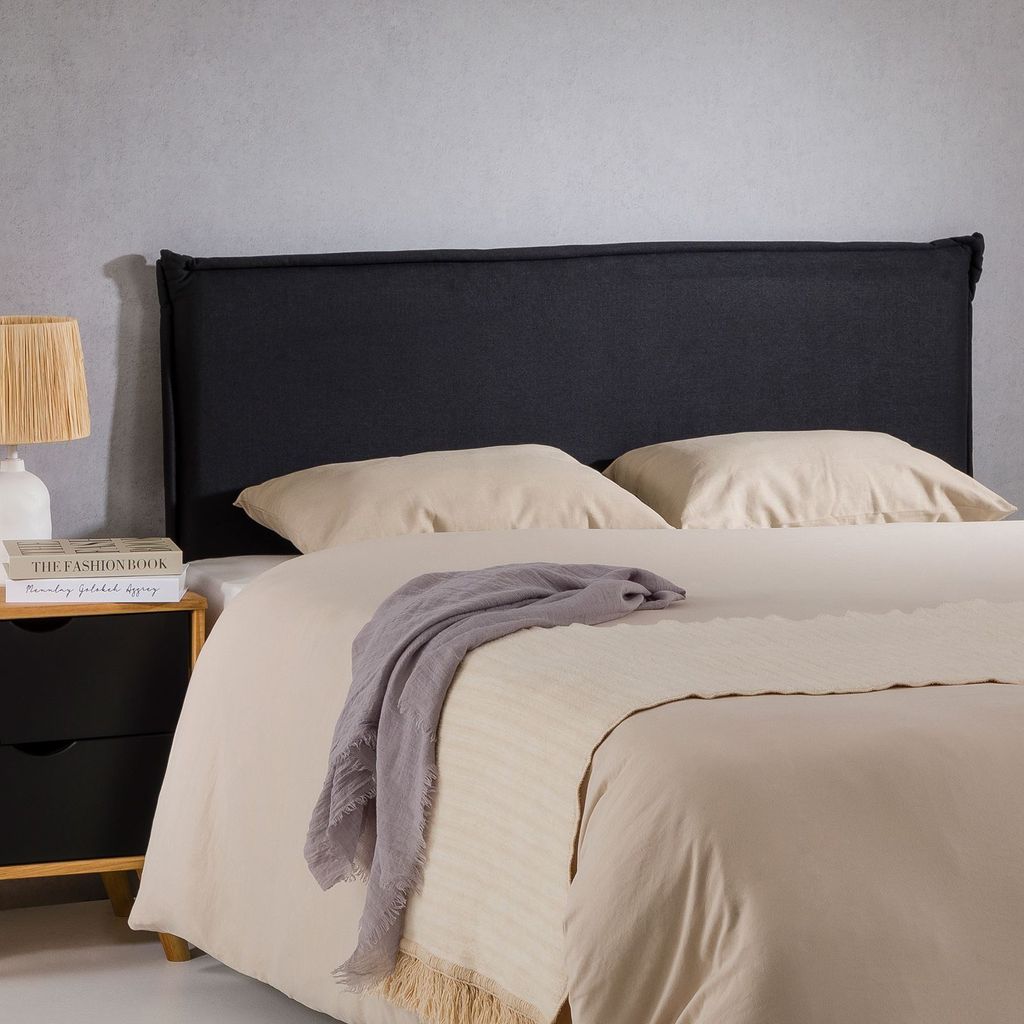 Kopfteil VINCEL mit Holzbeinen 160 cm in Schwarz – Hochwertiger Stoffbezug für Doppelbetten, elegante Optik, massives Holzgestell