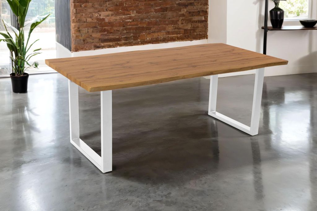Esstisch Josy | 200 x 100 cm | Holz Wildeiche-Optik | U-Gestell Metall Weiß | 40 mm Tischplatte mit Baumkante | Tisch für Esszimmer & Küche