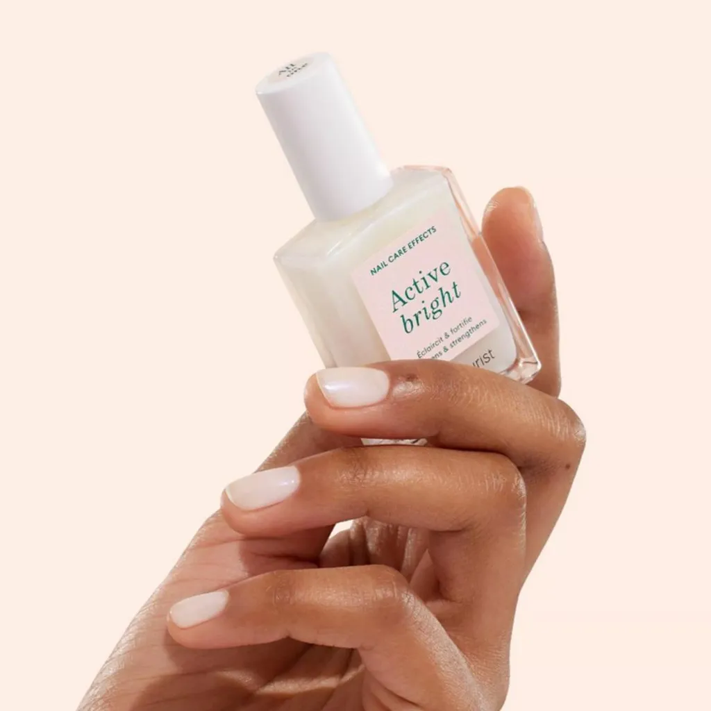 Sublimez vos ongles ternes avec Manucurist Active Bright Soin 15ml