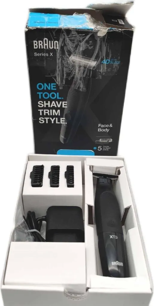Braun Series XT 3200 avec Lame 4D Étanche pour Visage et Corps Entier