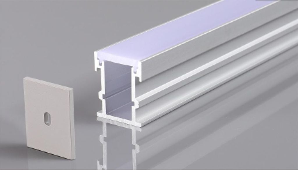 1 m Aluminium Bodenprofil / Schienensystem für LED-Streifen für Innen- als auch Außenbereich Profil B2