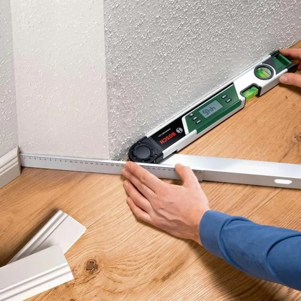 Mesureur d'angle numérique Bosch UniversalAngle avec écran LCD lisible