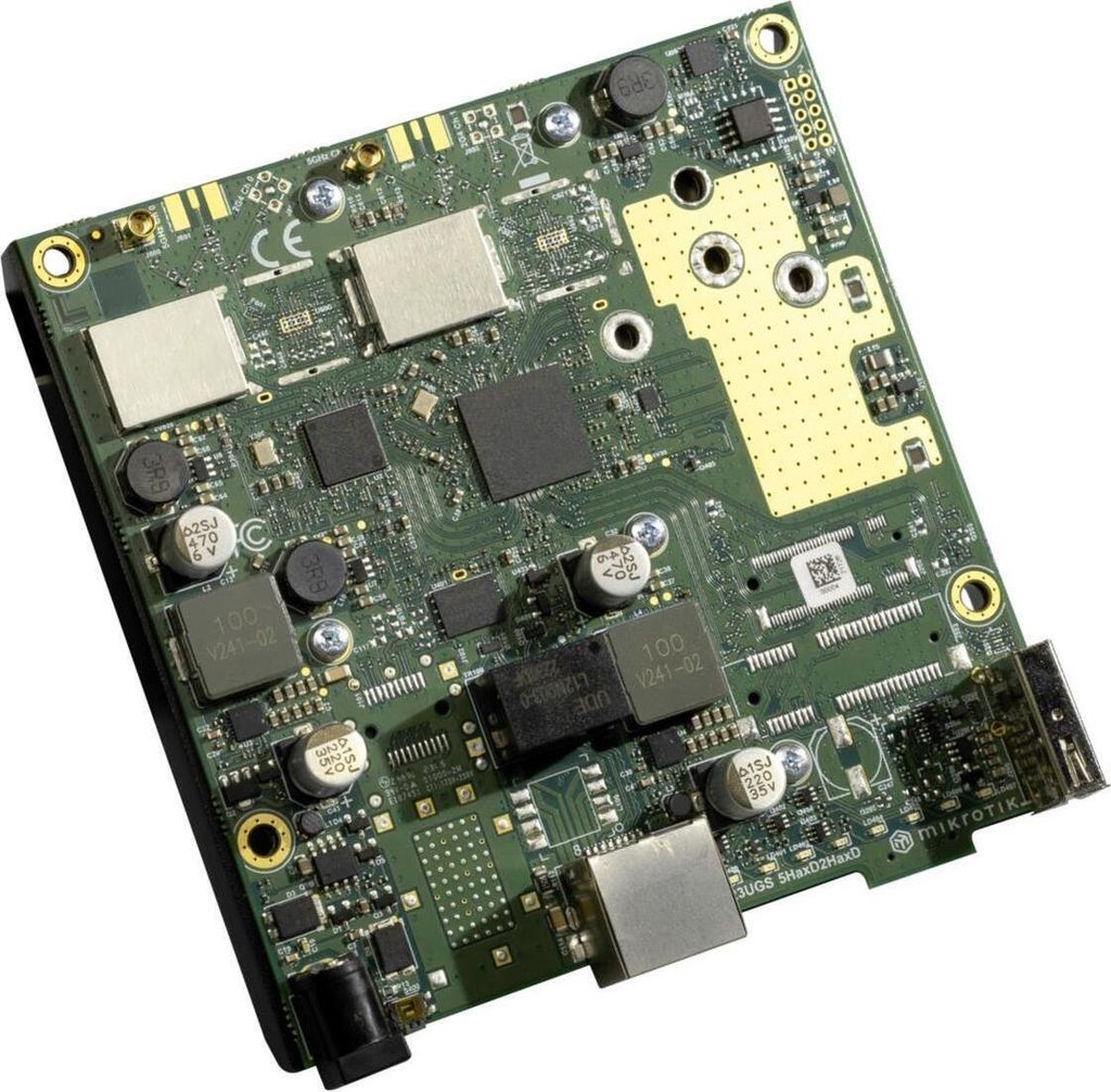 MikroTik RouterBOARD L11UG-5HaxD with dual-core ARM IPQ-5010 800