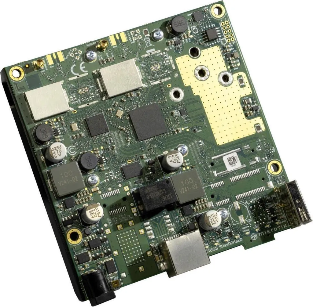 Crea il tuo Router WiFi 6 con MikroTik L11UG-5HaxD DIY