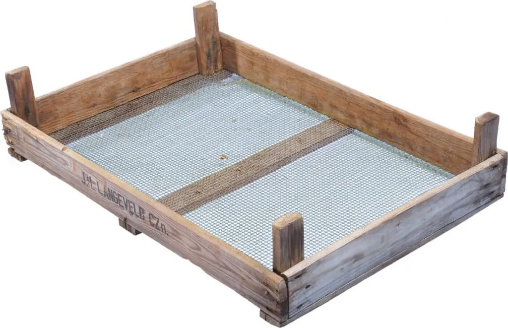 Tamis de jardinier traditionnel en bois et acier pour bulbes et fleurs