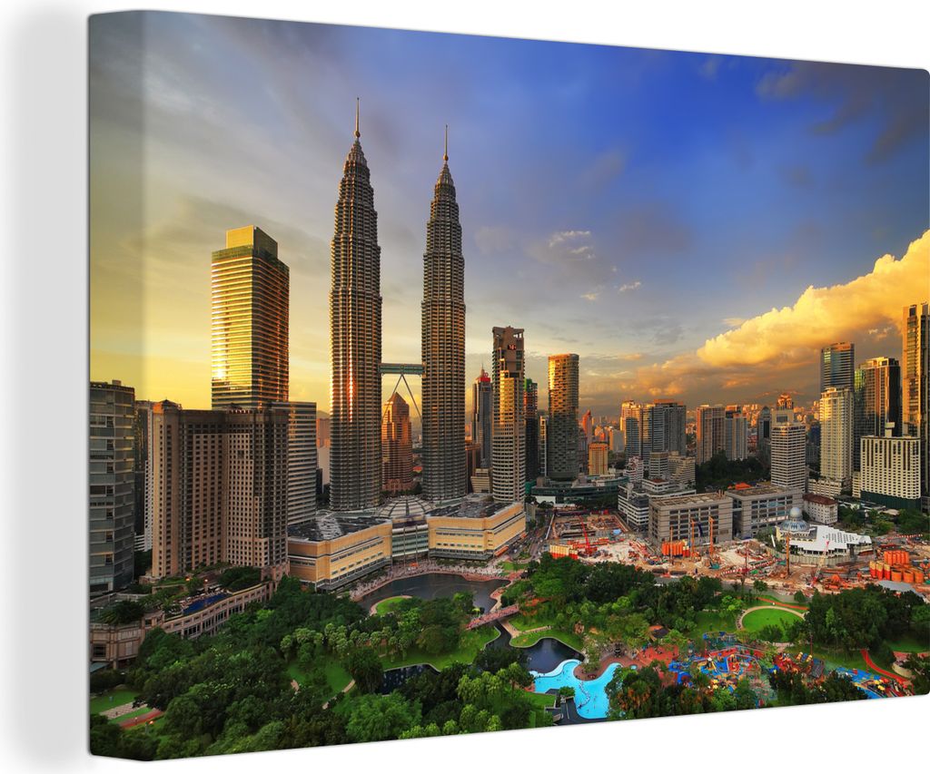 OneMillionCanvasses - Leinwandbilder - 140x90 cm, Sonnenuntergang im Stadtzentrum von Kuala Lumpur, Wandbilder Kunstdruck Wanddekoration - Foto a...