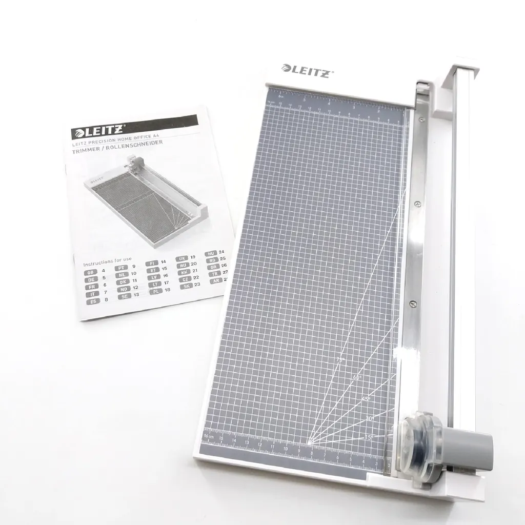 Massicot A4 pour Télétravail Leitz Precision - Découpe de 10 Feuilles Max - 9