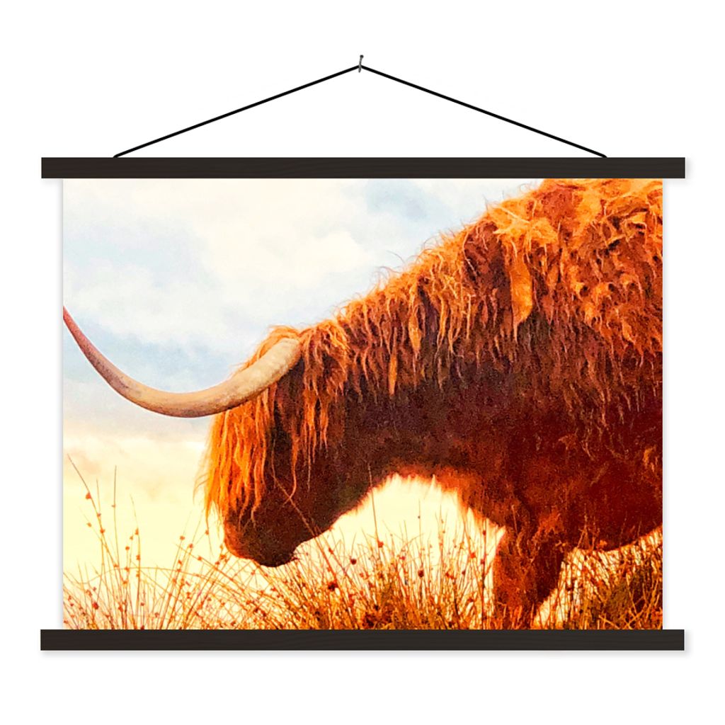 MuchoWow Textilposter Schottische Highlander - Licht - Natur 150x113 cm mit schwarzem Rahmen - Wohnzimmer