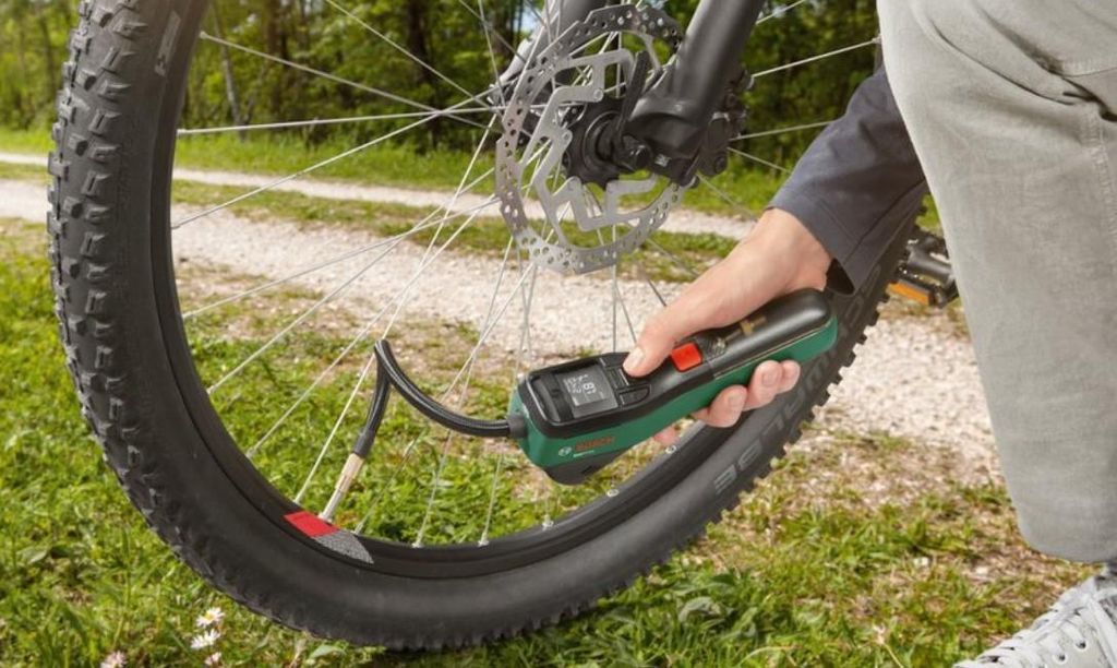 BOSCH EasyPump Akku-Druckluftpumpe 10.3 bar Produktbild 35
