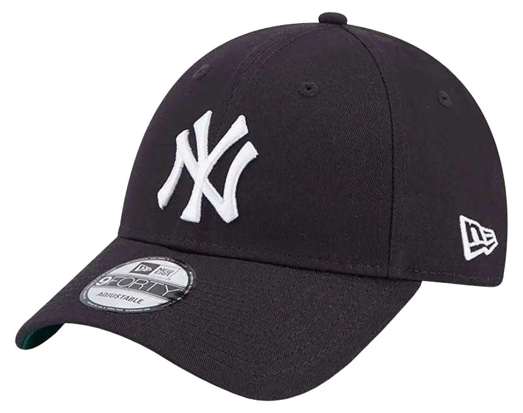 Casquette New Era 9Forty Homme Noire PP9708 avec Écusson Latéral Chic
