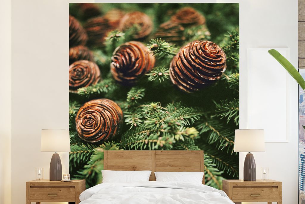 MuchoWow Fototapete für Wohnzimmer oder Schlafzimmer Wandtapete Vinyl Motivtapete Eine Nahaufnahme von Tannenzapfen am Weihnachtsbaum - 195x240 ...