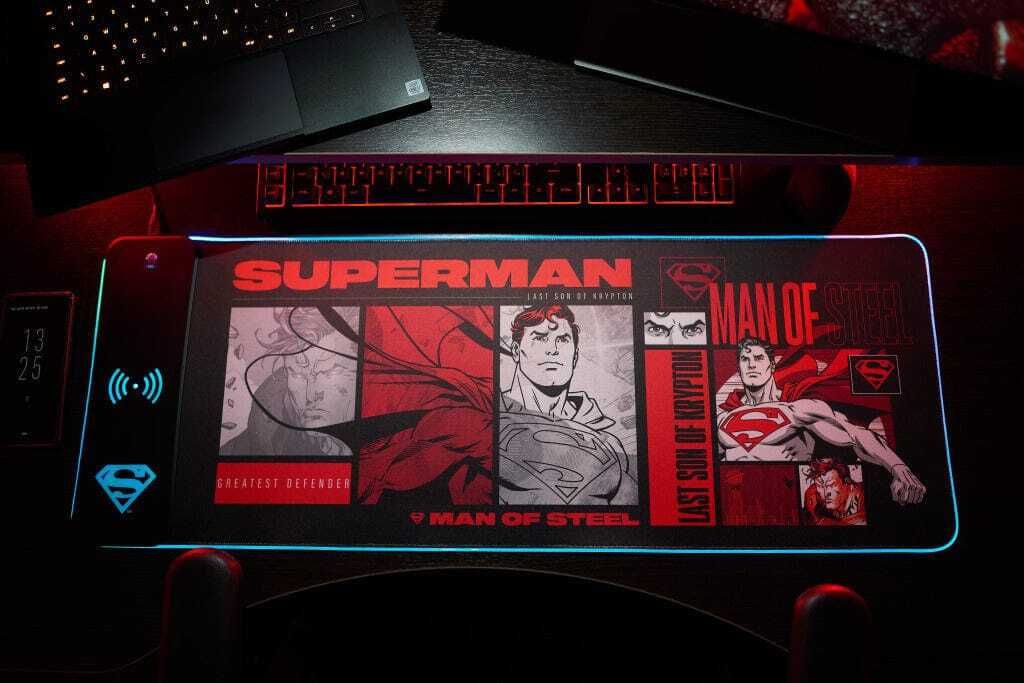 Numskull Mauspad DC Comics Superman wireless Charge 30x80cm