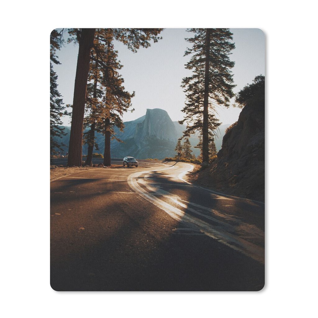 MuchoWow Mauspad Mousepad Auto - Licht - Wald 19x23 cm - Mousepads - Maus Mat - Pad - Mausunterlage - Mauspads - Spielen