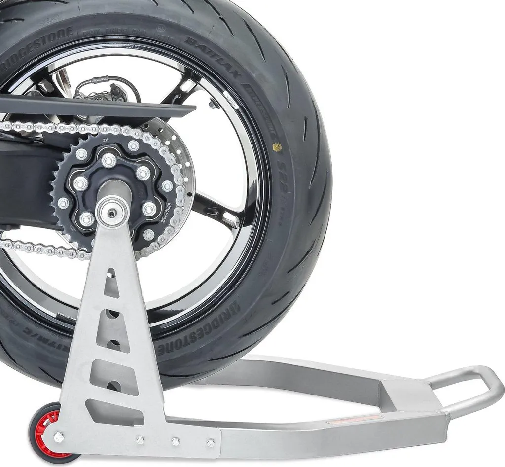 Levez votre Triumph Speed Triple 1200 RS sans risque avec ce support - 10