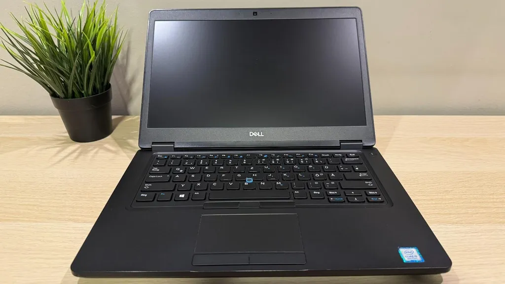 PC portable pas cher performant Dell 5490 i7 Windows 11 reconditionné