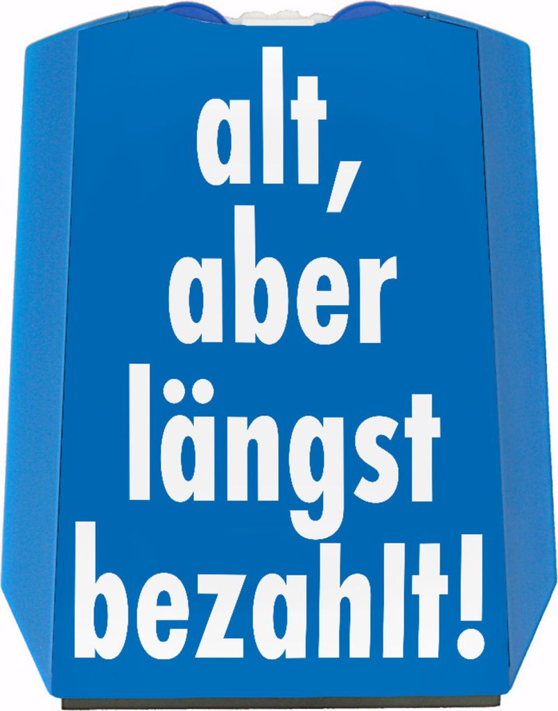Alt, aber längst bezahlt Parkscheibe für dein Auto mit 2 Einkaufswagenchips