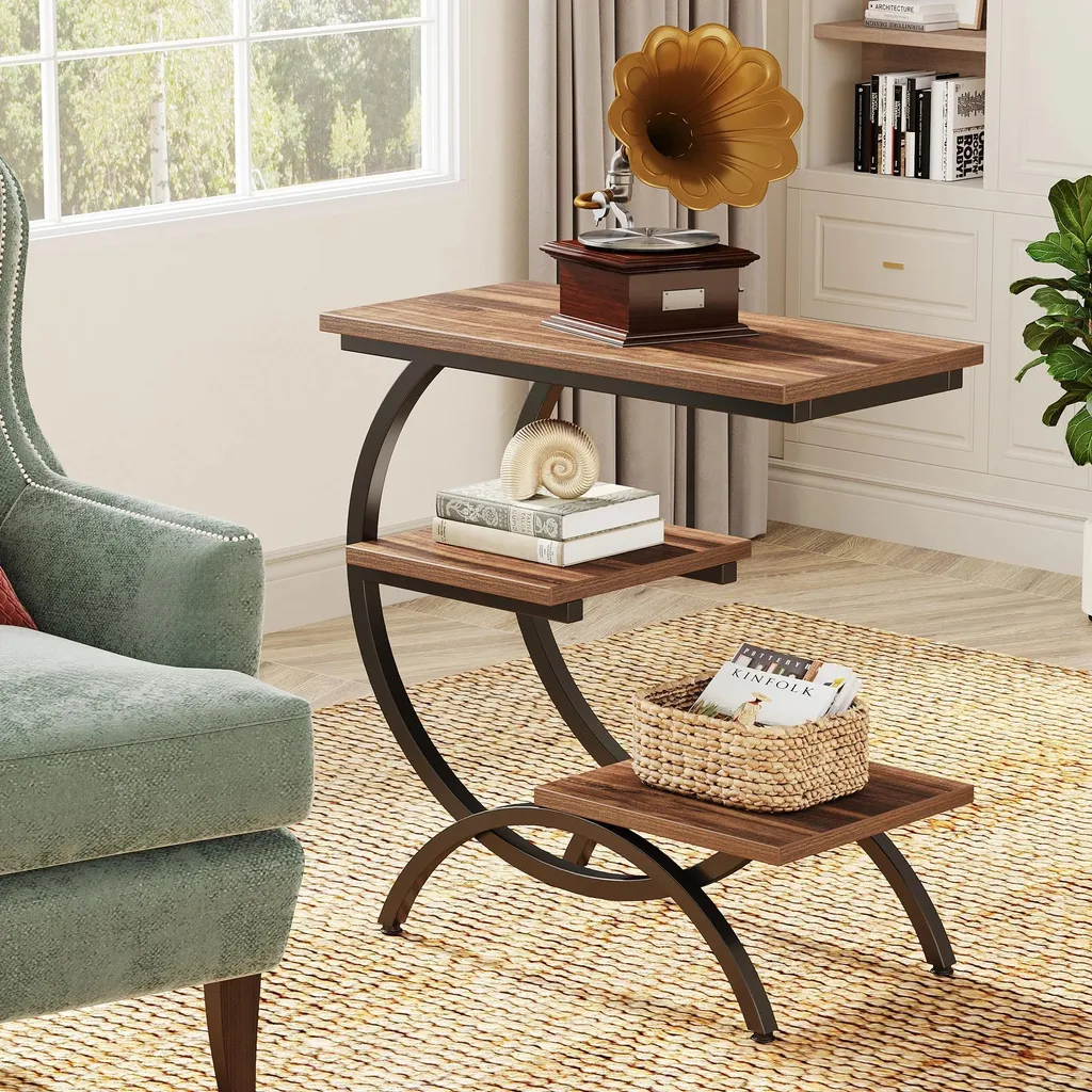 Table basse en forme de C pour gagner de la place dans un petit salon - 4