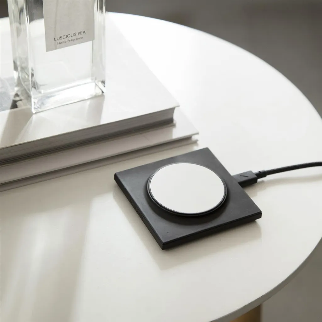 Station de charge induction magnétique Native Union Drop pour iPhone Noir - 5