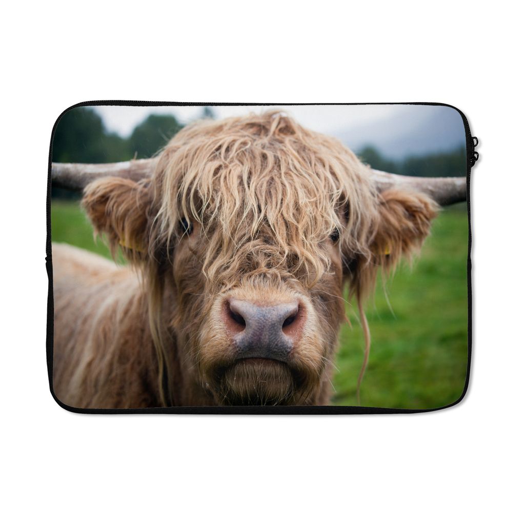 MuchoWow Laptop Hülle 13 Zoll Schottische Highlander - Gras - Wald Laptoptasche - Laptophülle - Sleeve - Rundumschutz