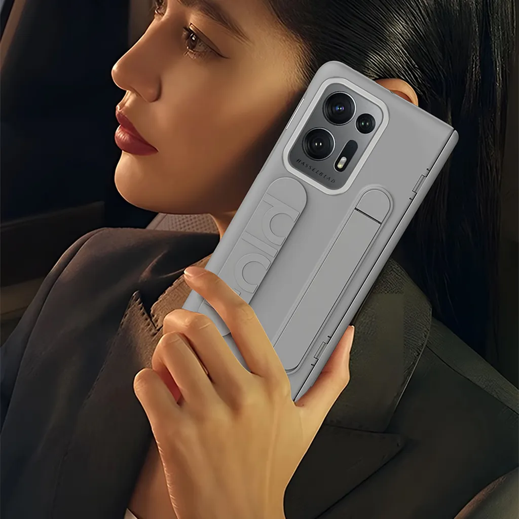 Recensione Prodotto: Custodia All-in-One Oppo Find N2 con Kickstand - 7