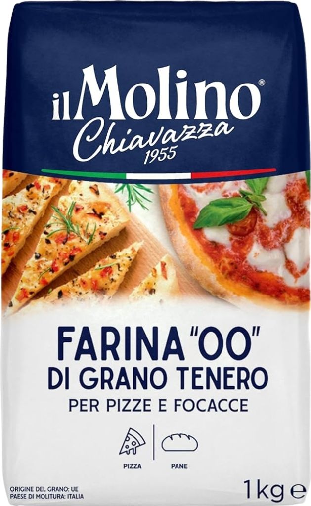 A bag of flour with images of pizza and focaccia.