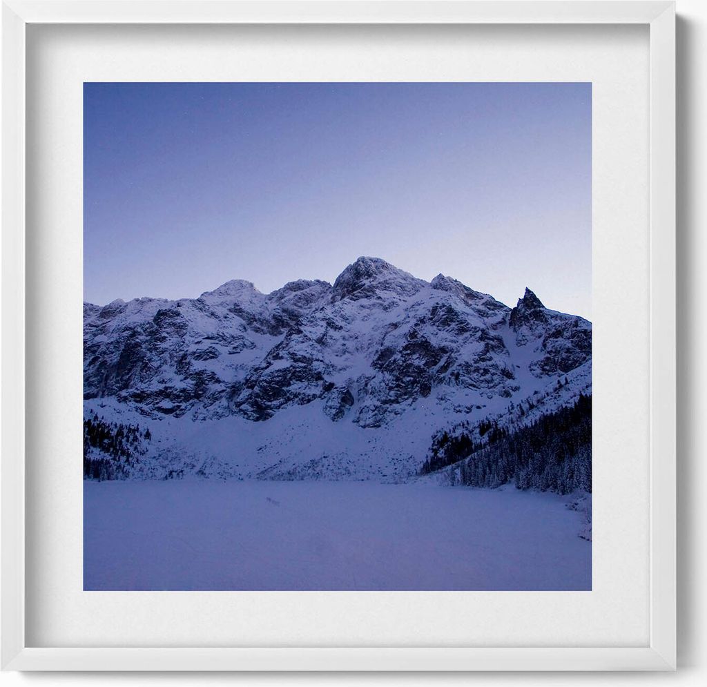 Landschaft mit schneebedeckten Bergen– Wandbild mit Rahmen – Gerahmtes Bild – Wanddekoration – 50x50 cm – Weiß Rahmen