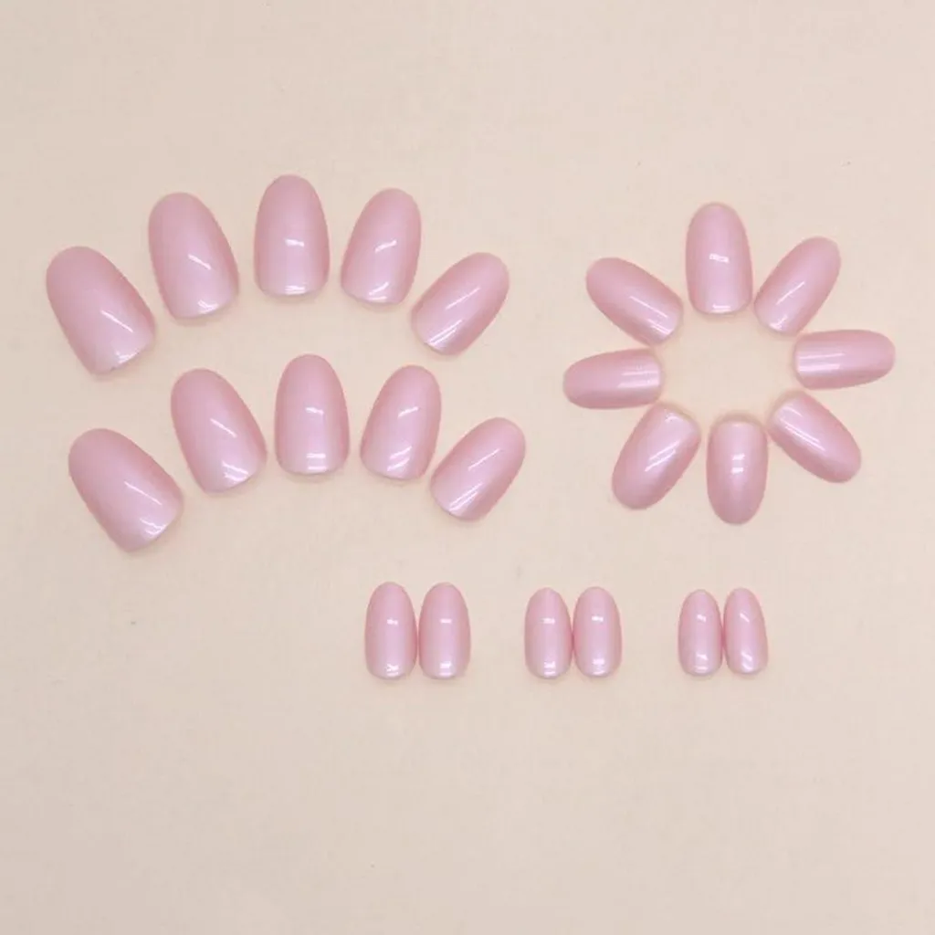 24 Faux Ongles Courts Roses Aurora à Coller Forme Ovale Effet Miroir