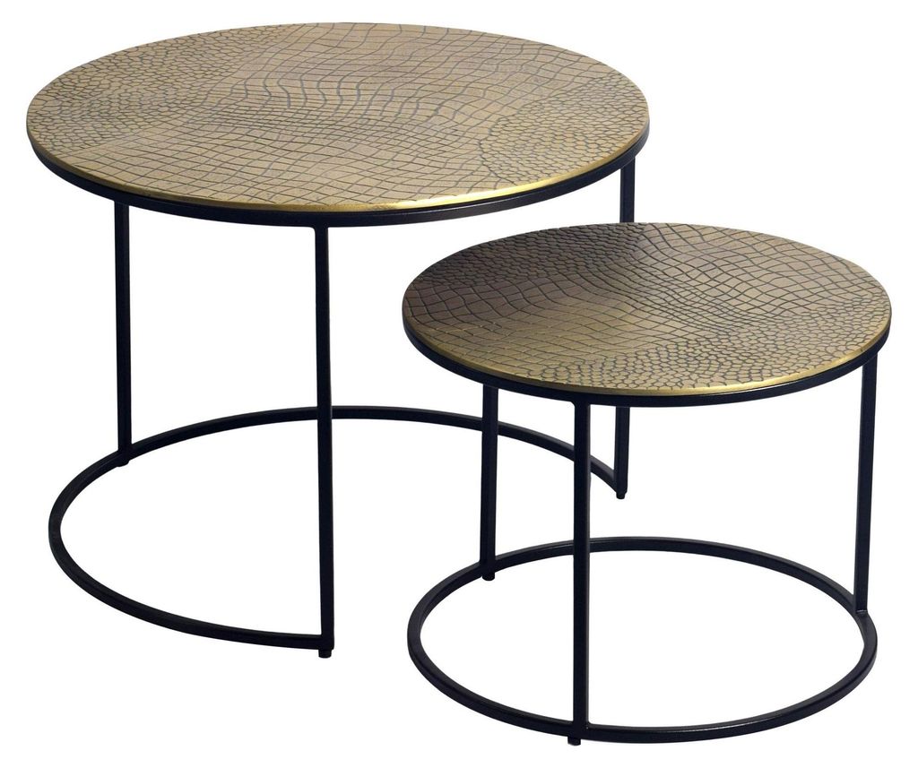 Wohnling Satztisch 2er Set rund in Gold mit gestaffelten Tischen, goldenen Aluminiumplatten und schwarzen Eisengestellen.