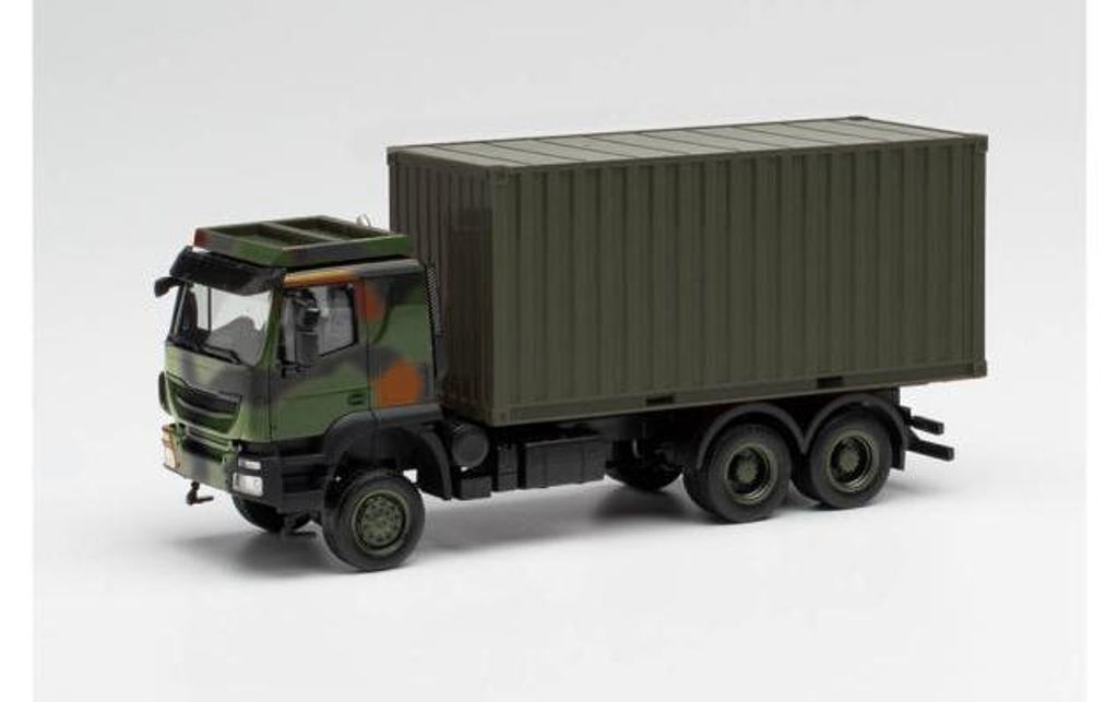 Herpa LKW Iveco Trakker 6x6 20' Cont Bundeswehr Flecktarn 746793