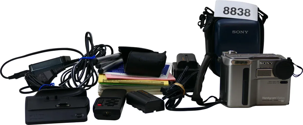 Réparez vos Souvenirs avec le Caméscope de Lecture Sony DCR-SC100E