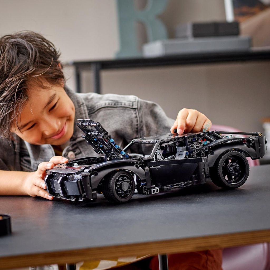 LEGO 42127 LEGO Technic 42127 Batmans Batmobil Klocki LEGO