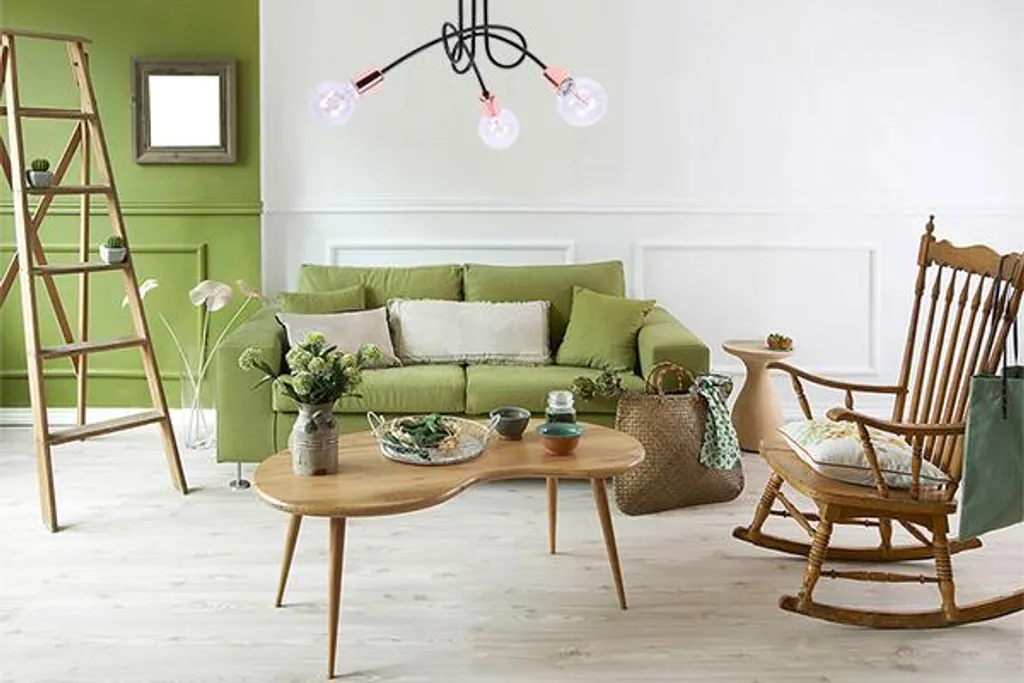 Suspension salon cuivre style loft pour illuminer une table basse