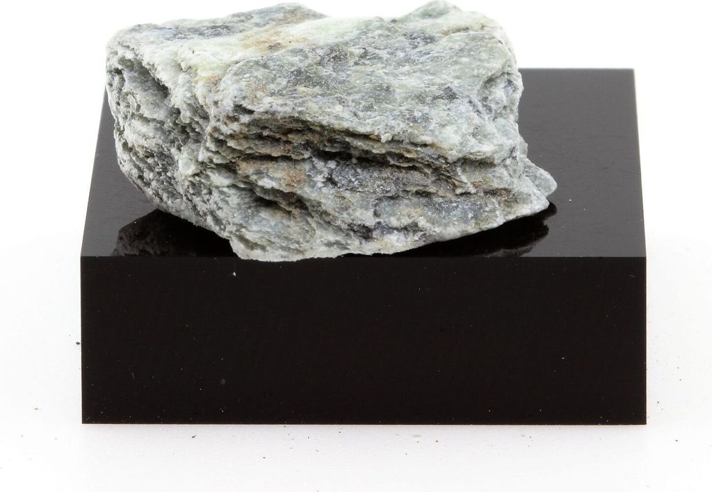 Lamellarer Brucit 29,6 Karat