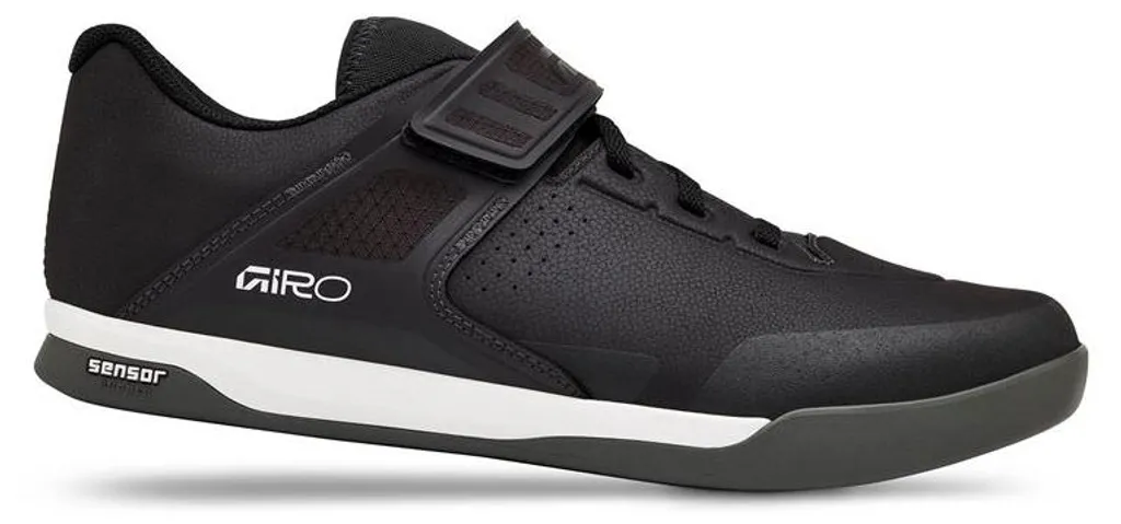 Giro Chamber III Noir 42 : Chaussures pour DH, Bike Park et Enduro