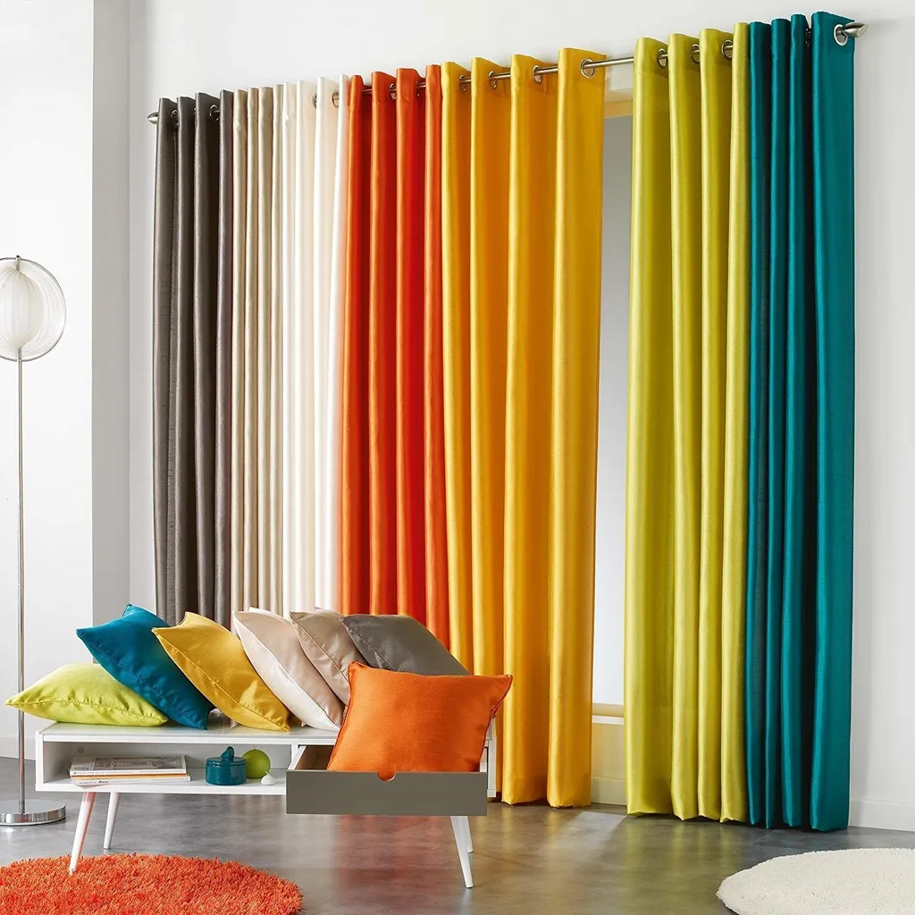 Housse de coussin unie Shana en satin de polyester résistant 50x50 - 5