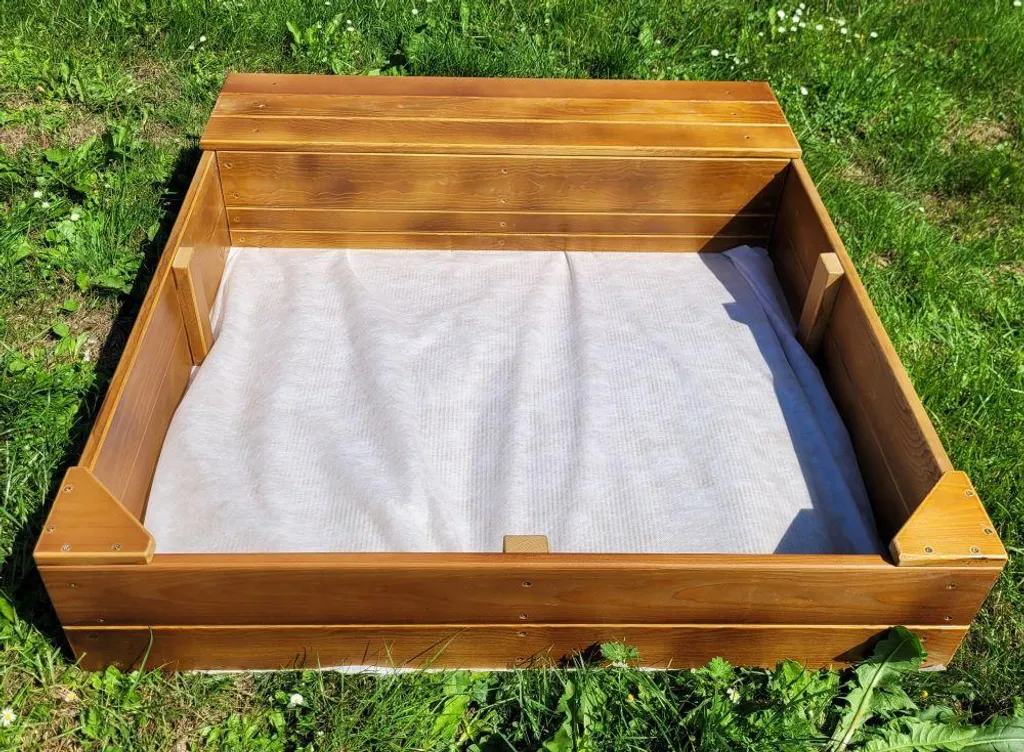 Bac à sable bois avec compartiment de rangement marron anti-UV
