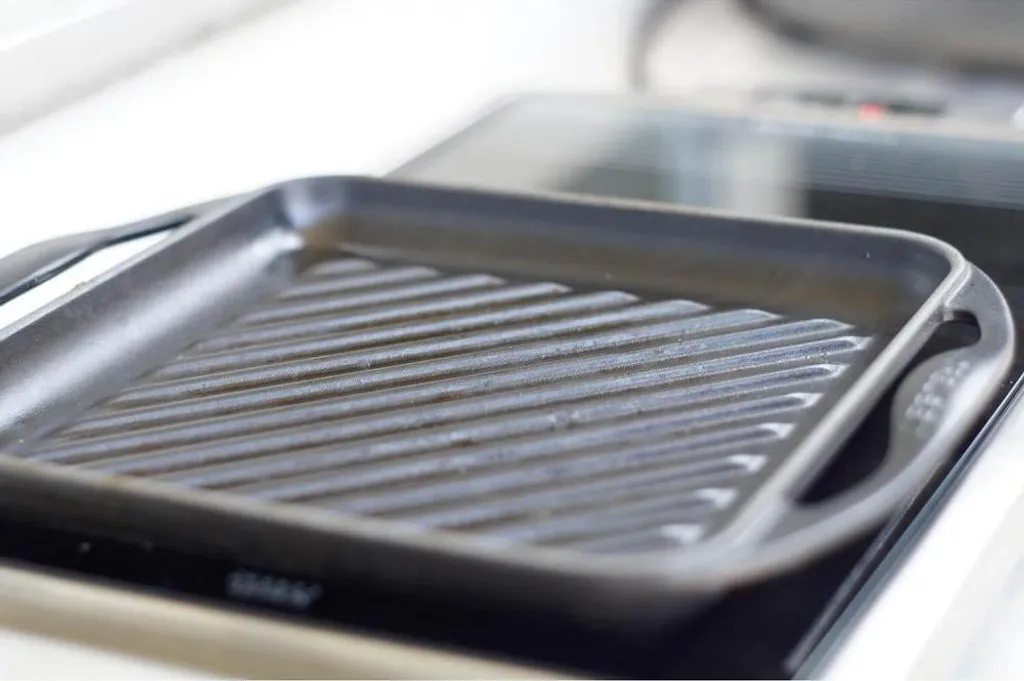 Gril de Table Vitrocéramique 2000W - Barbecue Électrique Intérieur LED - 11