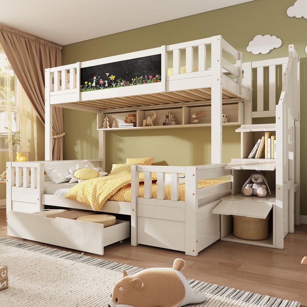 Etagenbett für 3 Kinder 90x200 & 140x200 aus Massivholz mit Kreidetafel, Stauraum-Treppe, 2 Schubladen und Leiterschrank, stabiles Hochbett/Stockb...
