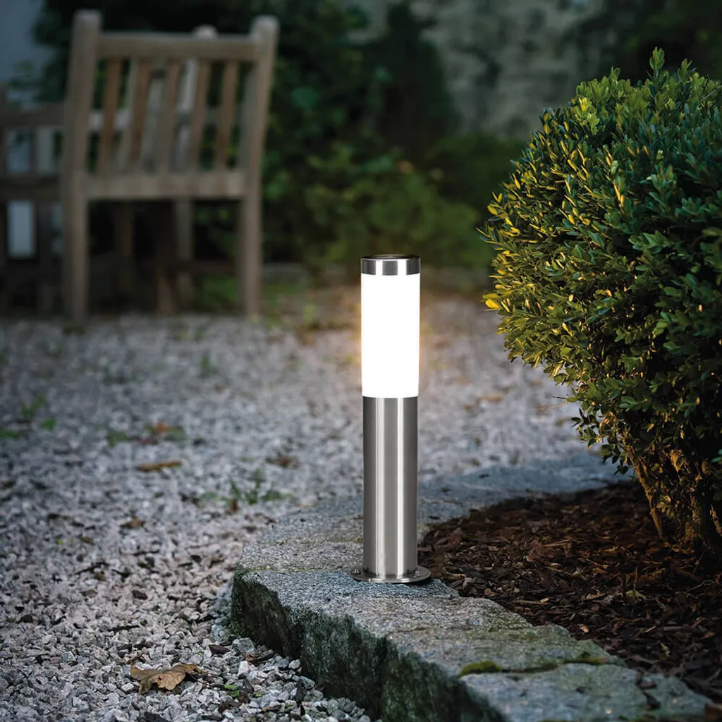 Recensione Eglo 83279 Helsinki: Il Miglior Lampioncino Inox con Sensore