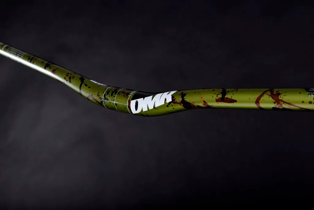 Guidon plat VTT 31.8mm DMR Wingbar Mk4 780x20mm Camo Green Edition