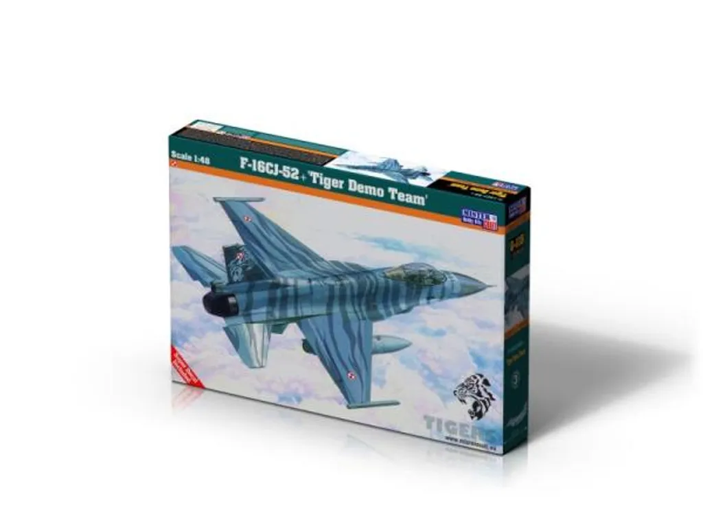 Maquette F-16CJ 1/48 idéale pour exposition et diorama militaire