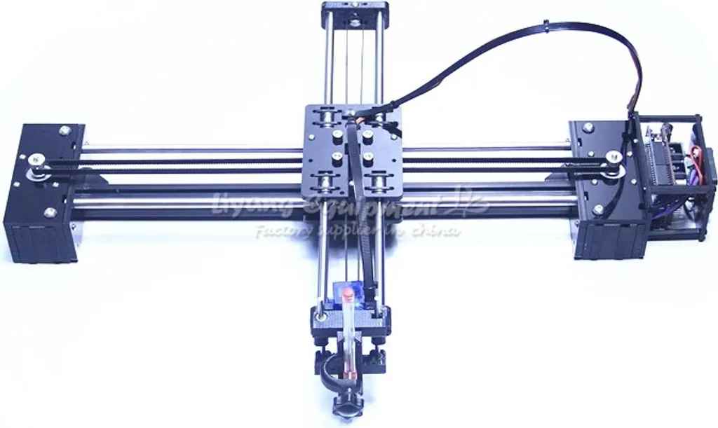 Robot dessinateur A4 montage facile structure robuste compatible Windows
