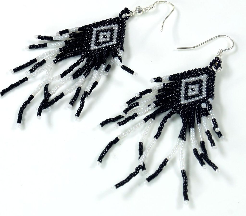 Indigener Schmuck, Boho Ohrringe, Ethno Perlenohrringe - Modell 1, Schwarz, Glasperlen, 10*3 cm, Ohrringe + Ohrstecker Modeschmuck